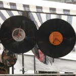 Schallplatten als Wanduhren