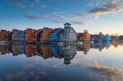 Häuser am Wasser in Groningen